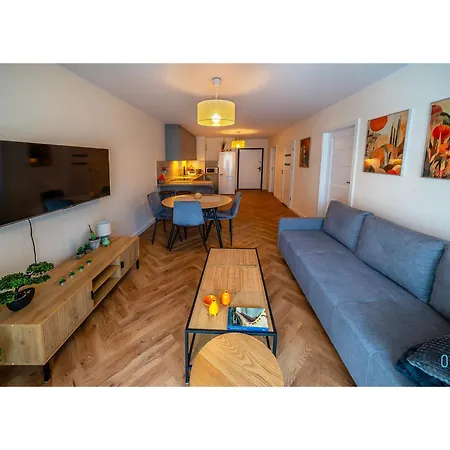 Azure Seaside & Center Gdynia